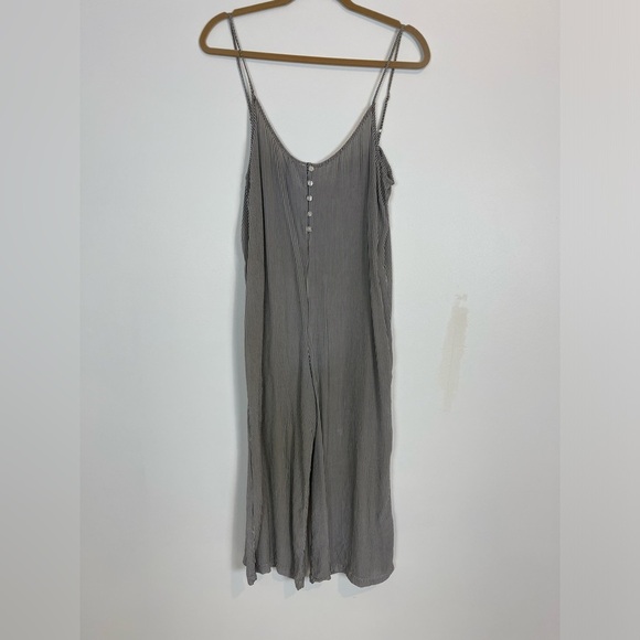 Cloth & Stone Striped Crop Wide Leg Jumpsuit Gray White SZ S rayon straps - Picture 1 of 9